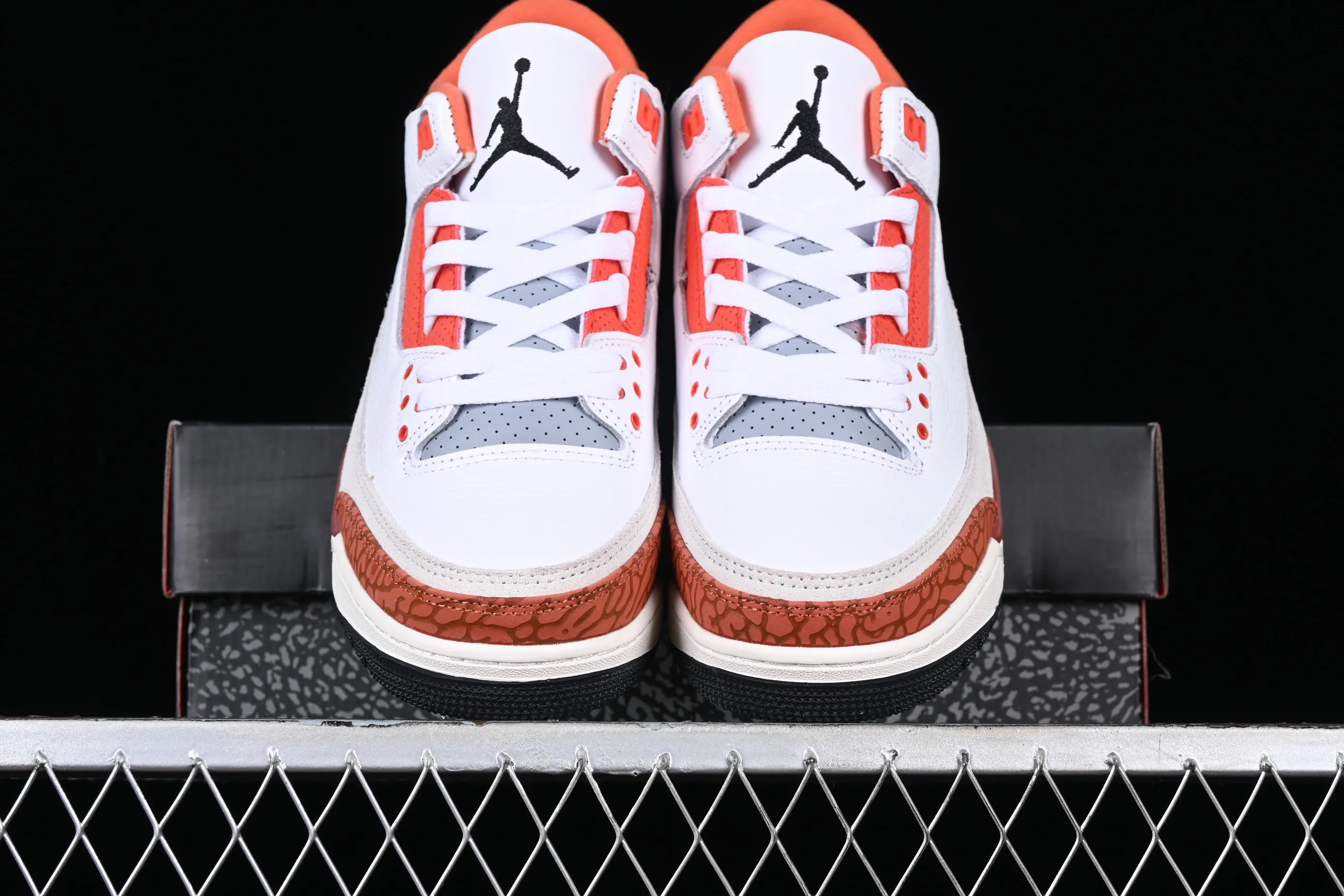 All categories Air Jordan Jordan series basketball shoes Air Jordan 3 Air Jordan 3 Retro AJ3 Joe 3 red burst pattern DV7028-108